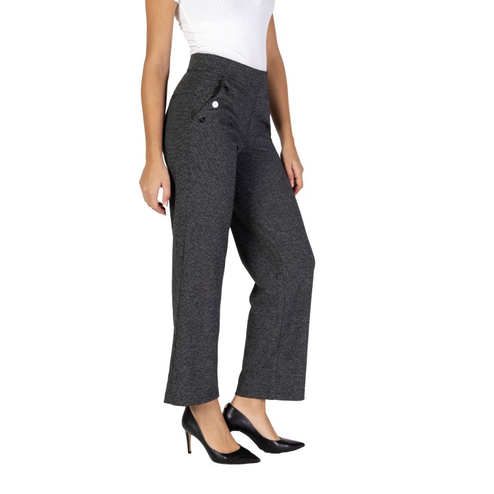 Pantalón de mujer Street One 378116 negro vista de tres cuartos
