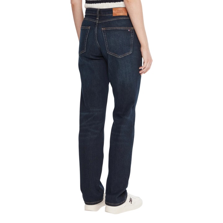 Tommy Hilfiger vaqueros de mujer en denim oscuro vista posterior