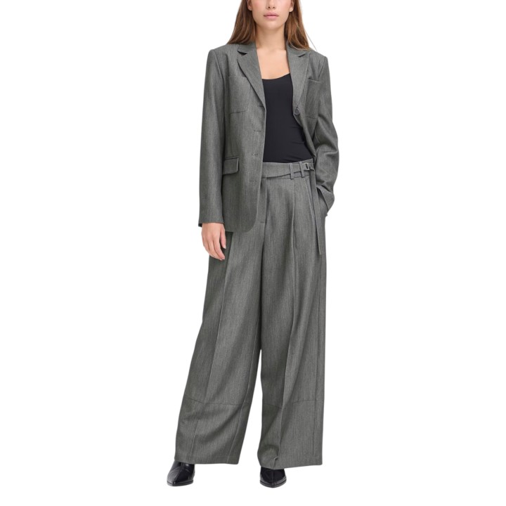 Pantalón de mujer Ichi IHFILANO PA2 gris vista de tres cuartos