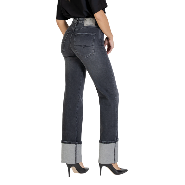Vaqueros Colcci de mujer negros vista posterior