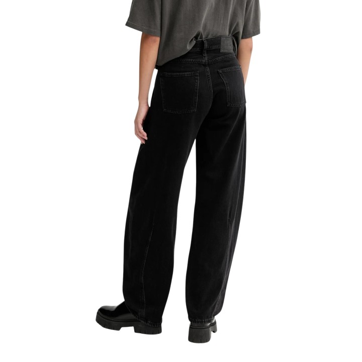 Vaqueros negros de mujer Tommy Hilfiger Jeans DW0DW22522 vista posterior