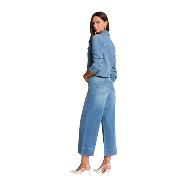 Morgan De Toi vaqueros de mujer en denim azul claro vista posterior tres cuartos