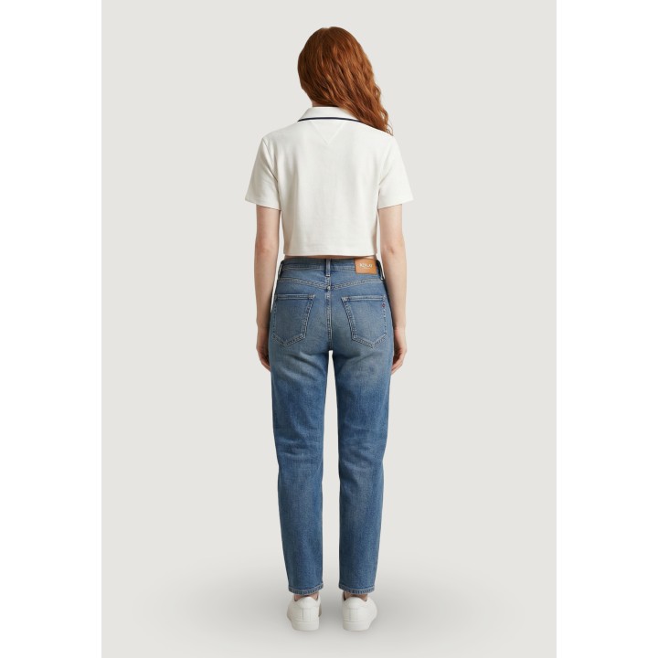 Vaqueros de mujer Replay en denim azul vista posterior