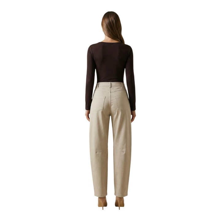 Pantalón de algodón beige para mujer I am PE26085 vista posterior