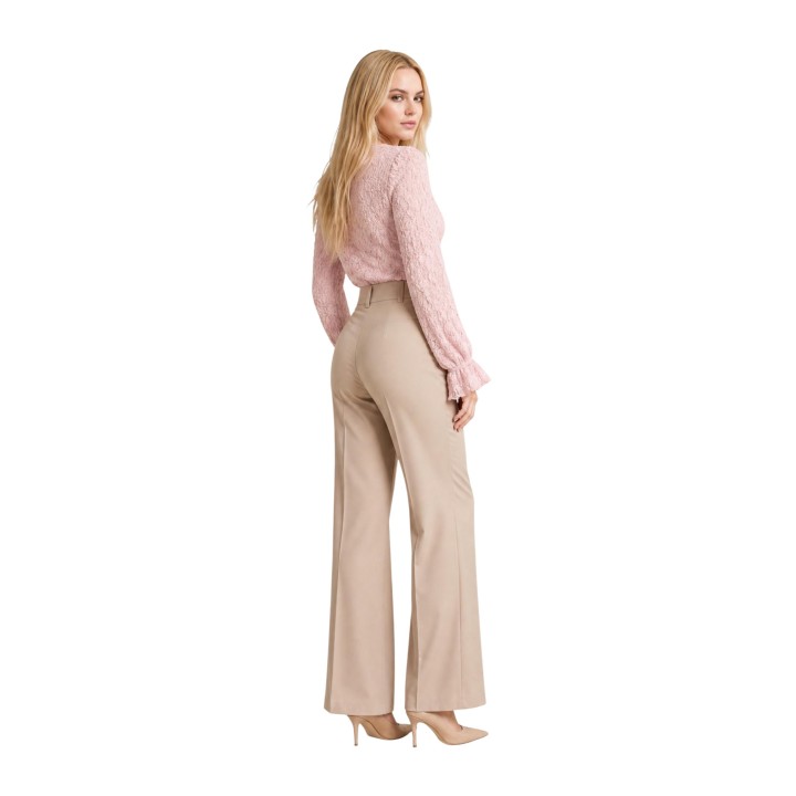 Pantalón beige de mujer I am 13669 vista posterior de tres cuartos