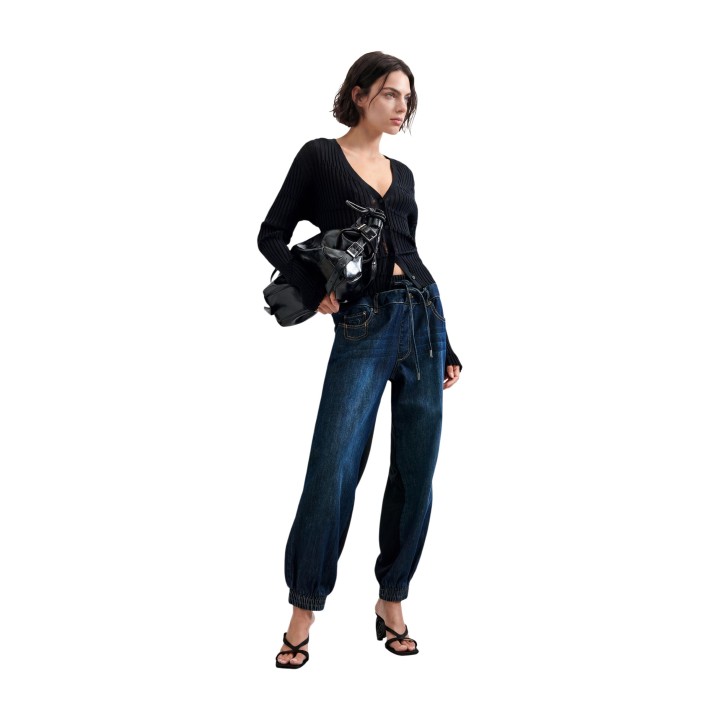 Desigual vaqueros de mujer azul denim 26WWDD14 vista tres cuartos