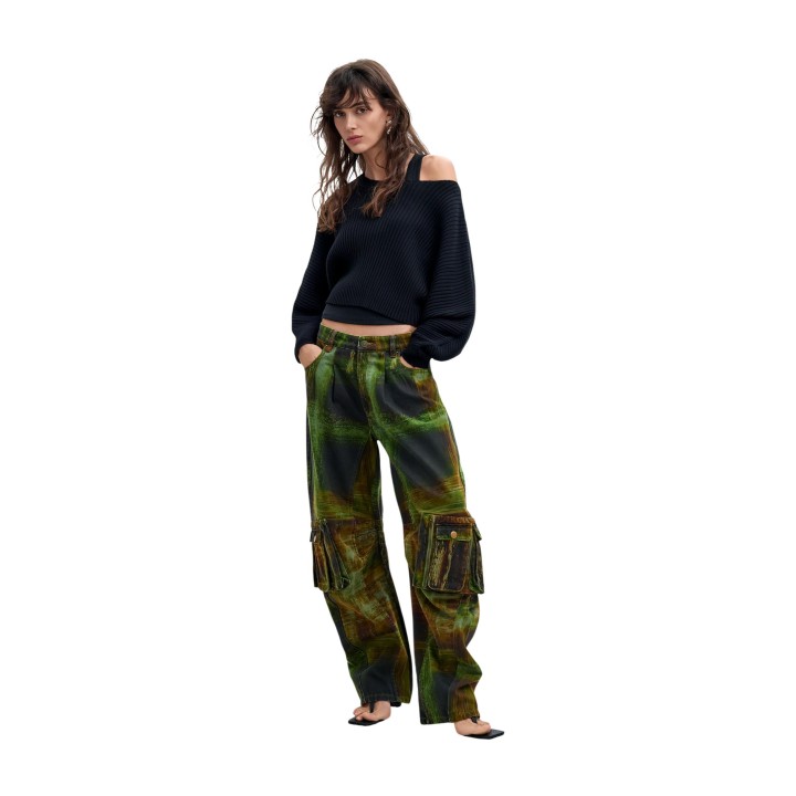 Desigual pantalón de mujer verde estampado vista frontal tres cuartos