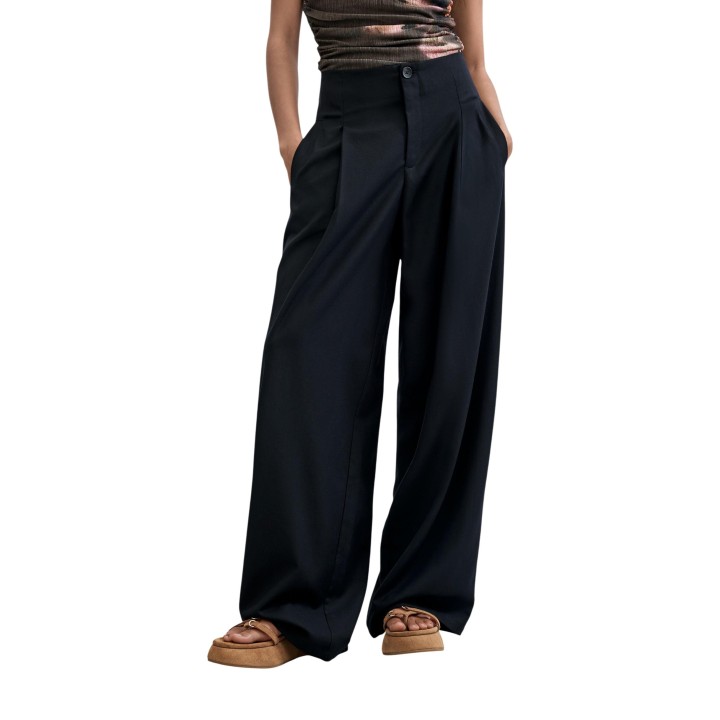 Desigual pantalón negro de mujer PANT_LUCIA 26WWPW11 detalle frontal