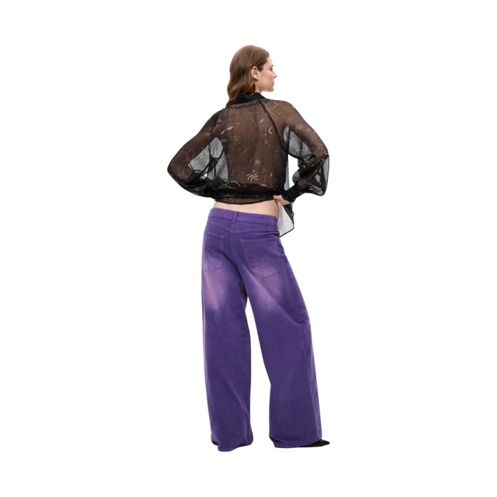 Desigual pantalón de mujer violeta de pana vista posterior