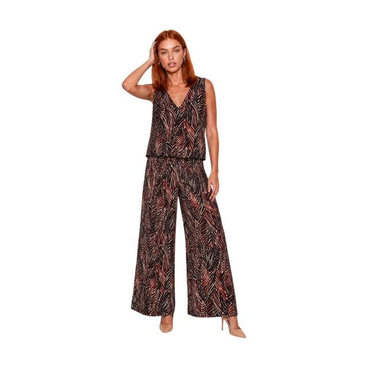 I am pantalón de mujer marrón de viscosa con estampado geométrico floral vista frontal