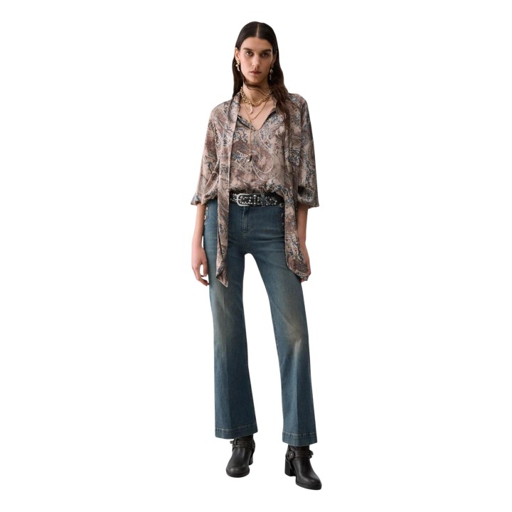Vaqueros de mujer Liu-Jo en denim azul vista de tres cuartos