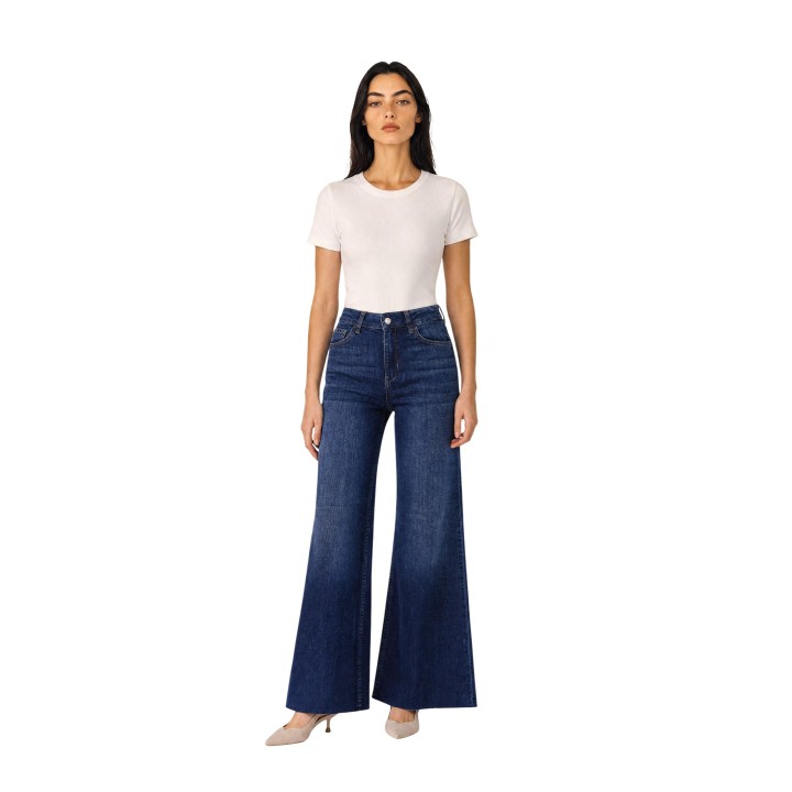 Vaqueros de mujer Liu-Jo UF6106 D0356 en denim azul oscuro vista frontal