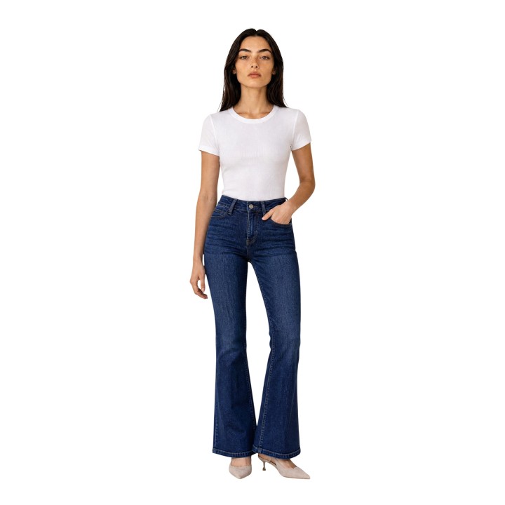 Vaqueros de mujer Liu-Jo UF6218 D0356 en denim azul oscuro vista frontal de tres cuartos