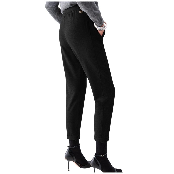 Pantalón de felpa negro para mujer Liu-Jo TF6143 FS576 vista de tres cuartos