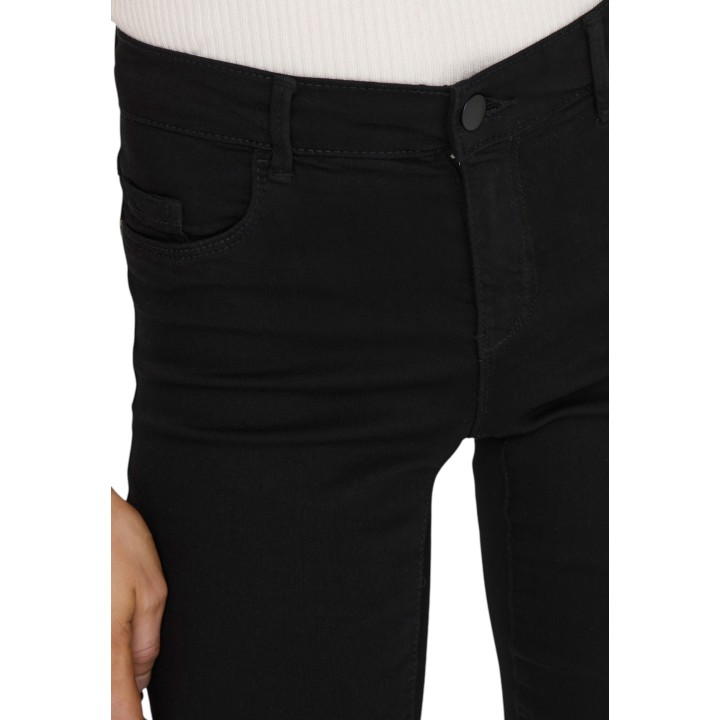 Detalle frontal de vaqueros negros Only de mujer 15129693