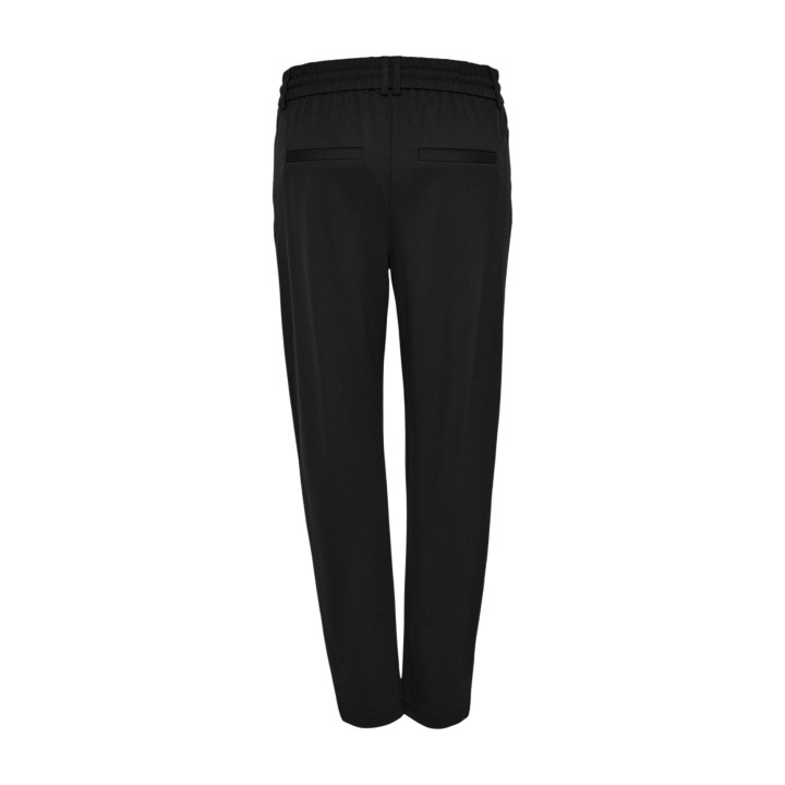 Detalle posterior del pantalón jogger negro de mujer Only