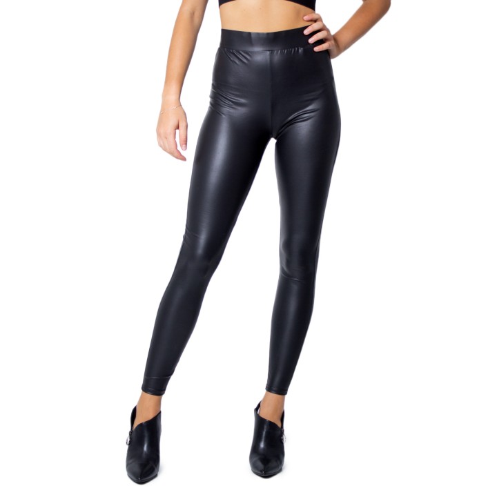 Only pantalón de mujer negro efecto piel 15187844 vista frontal