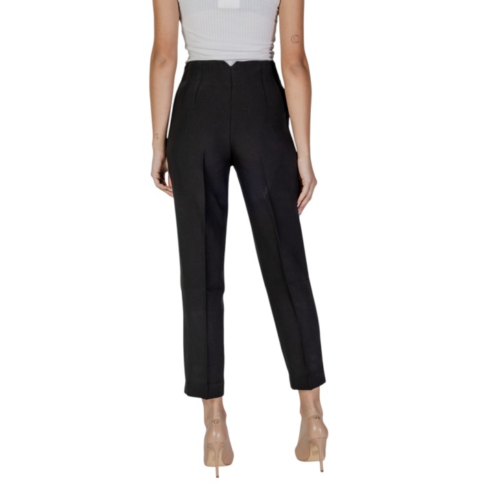 Only pantalón de traje de mujer negro ONLRAVEN LIFE HW PANT TLR vista posterior