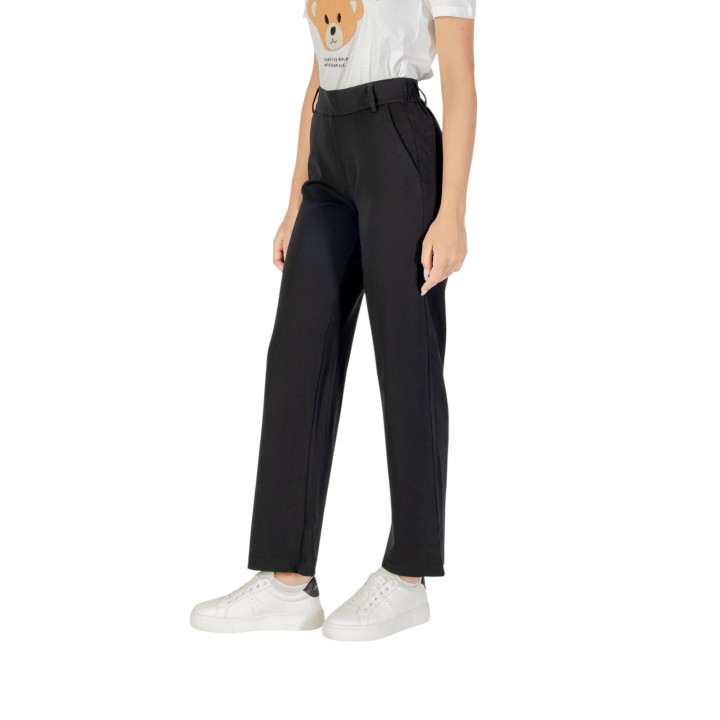 Pantalón negro de mujer Only vista de tres cuartos referencia 15341829