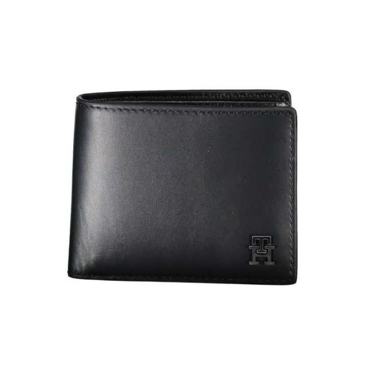 Cartera de piel negra para hombre Tommy Hilfiger vista frontal con logo metálico