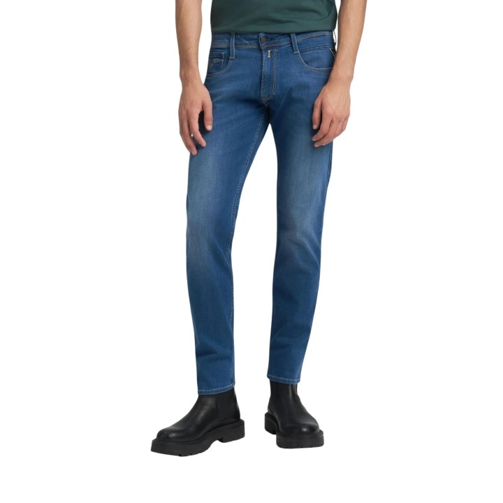 Vaqueros Replay de hombre en denim azul vista frontal