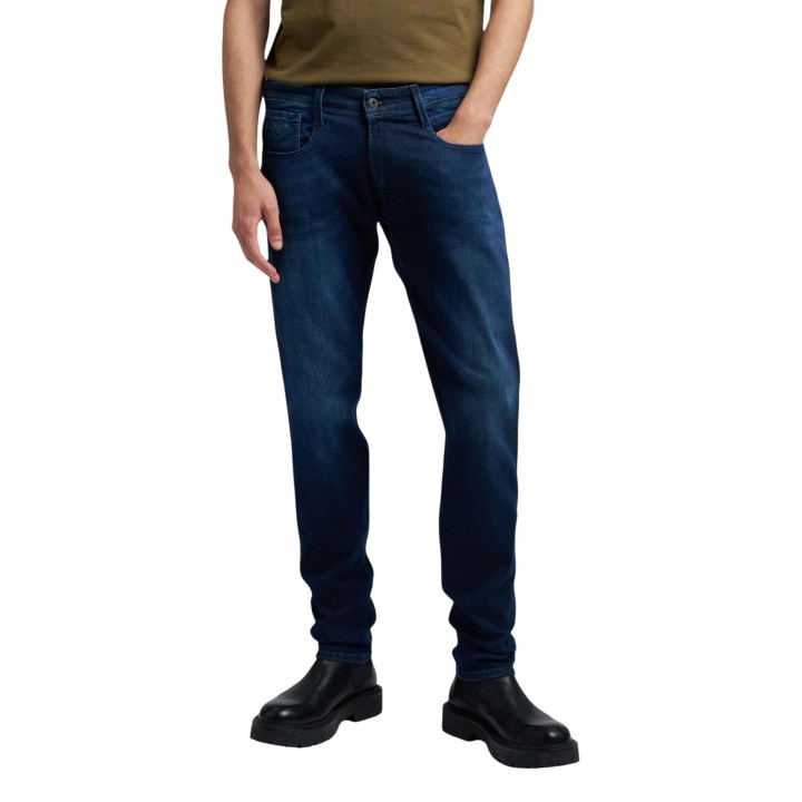 Vaqueros Replay M914 para hombre en azul oscuro vista frontal