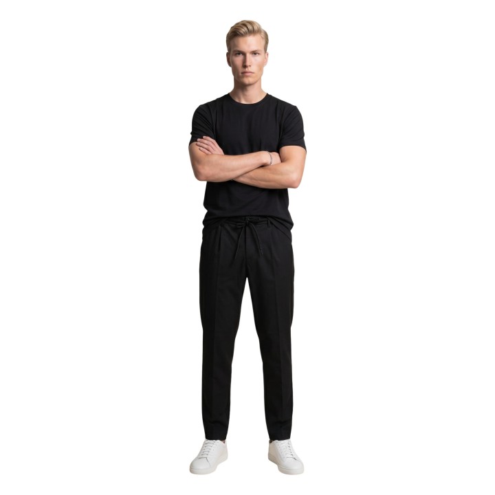 YOS GP221/226 pantalón negro de hombre vista frontal completa
