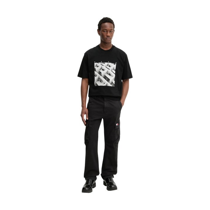 Tommy Hilfiger Jeans vaqueros cargo negros de hombre vista de tres cuartos