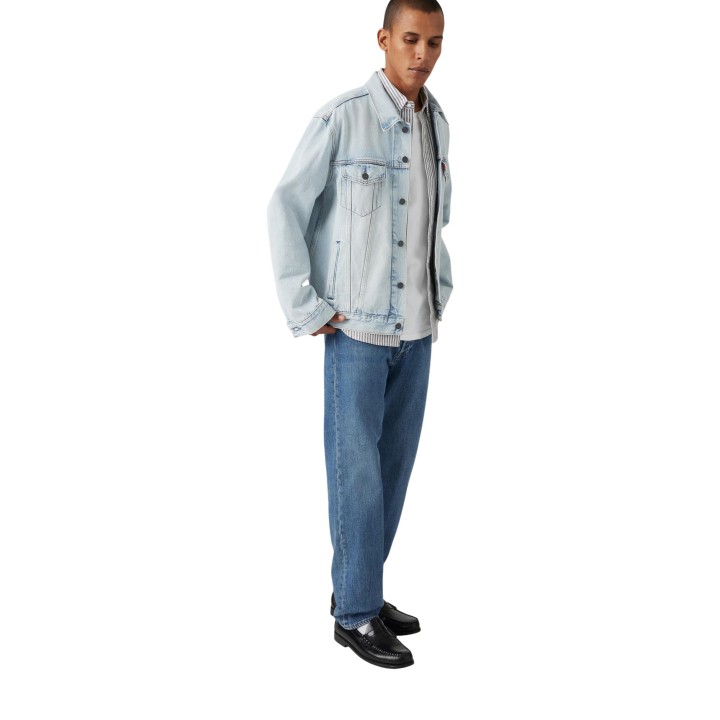 Vaqueros de hombre Levi's® 00501-3649 en denim azul vista de tres cuartos