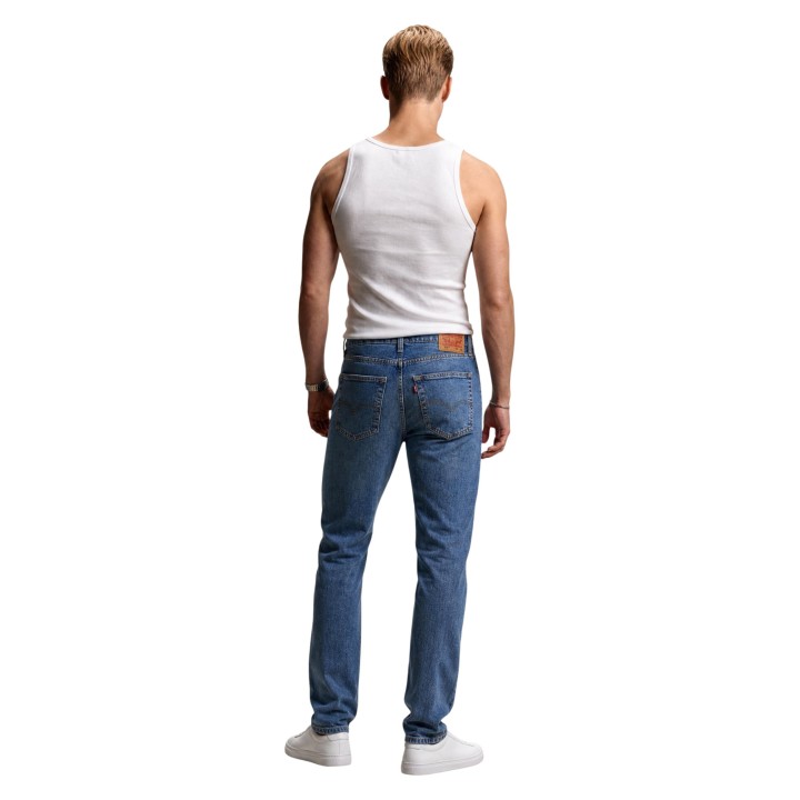 Vaqueros de hombre Levi's® 28833-1195 en denim azul vista posterior
