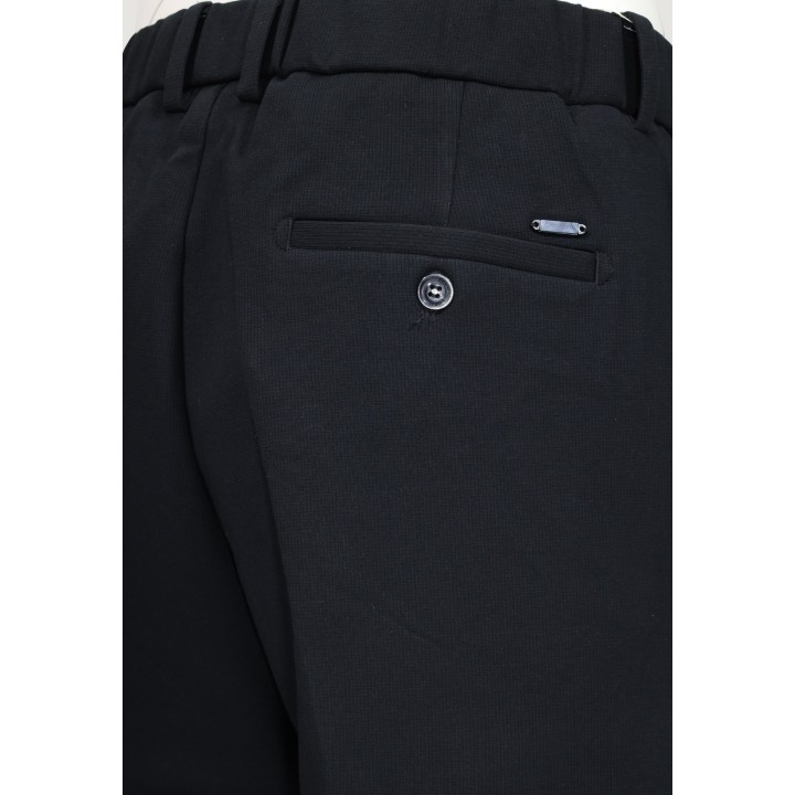 Detalle posterior del pantalón negro Gianni Lupo GL5165BD-F26