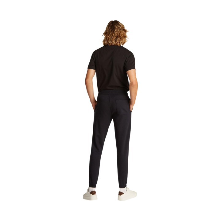Tommy Hilfiger Jeans pantalón negro de hombre vista posterior