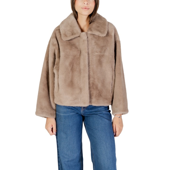 Abrigo de mujer Choral de pelo sintético beige oscuro vista frontal