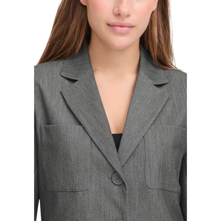 Detalle frontal de chaqueta de traje gris Ichi IHFILANO BL de mujer