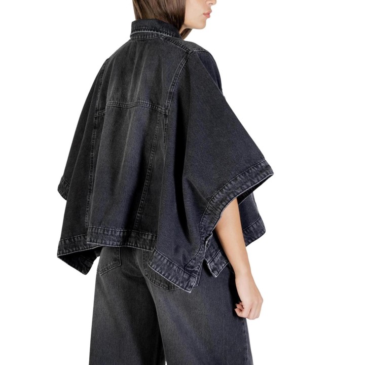 Chaqueta Colcci de mujer negra vaquera vista posterior