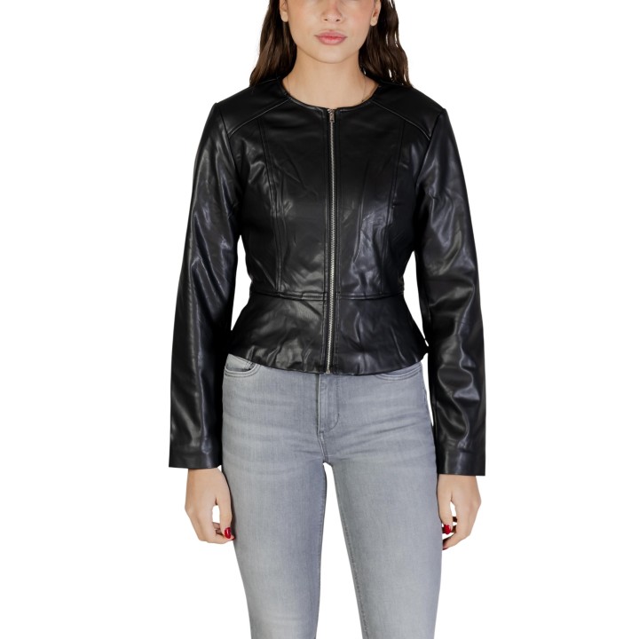 Chaqueta Jacqueline de Yong para mujer negra de cuero sintético vista frontal