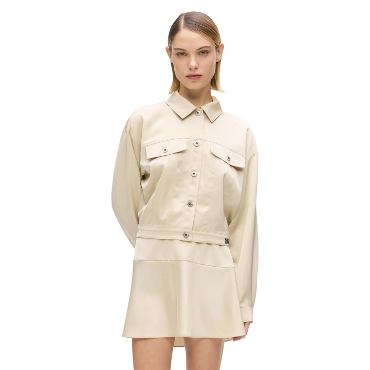 Karl Lagerfeld Jeans chaqueta de mujer beige claro de satén vista frontal
