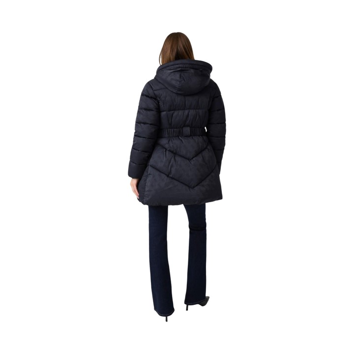 Guess chaqueta de mujer negra W6BL50 W4144 en vista posterior