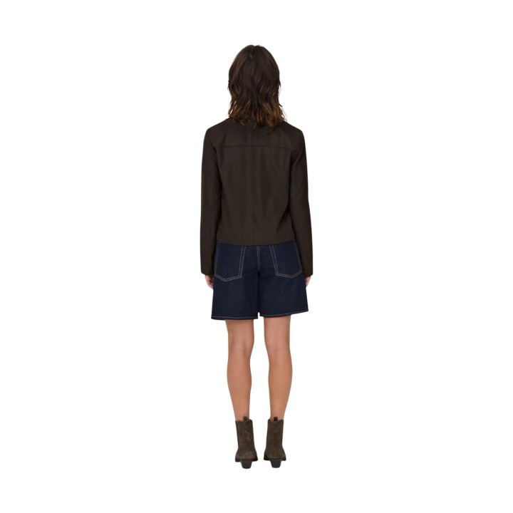 Chaqueta de mujer Jacqueline de Yong JDYNICO de ante sintético marrón oscuro vista posterior
