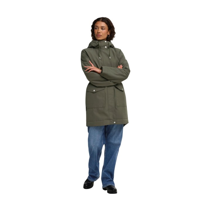 Jacqueline de Yong parka de mujer verde oliva vista frontal de tres cuartos