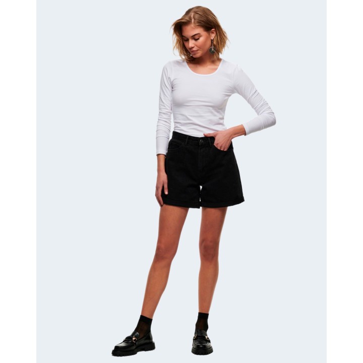 Only camiseta de mujer blanca de manga larga 15204712 vista tres cuartos frontal