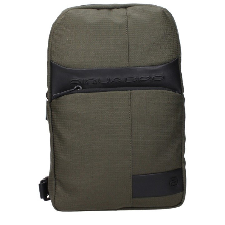 Bandolera de tejido verde para hombre Piquadro vista frontal