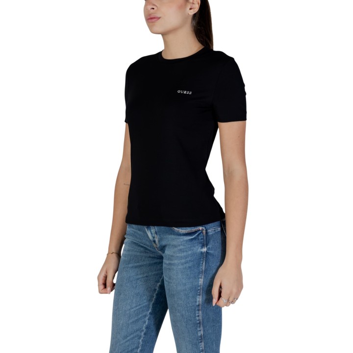 Camiseta negra de mujer Guess Active Tracey CN SS vista tres cuartos