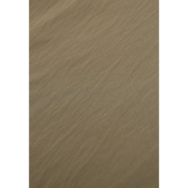Detalle del tejido crinkle beige de viscosa y nylon del top I am 25422V78