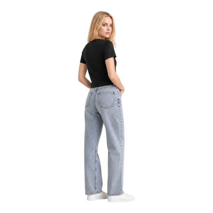 Camiseta negra de mujer Calvin Klein Jeans LV047G806G vista posterior