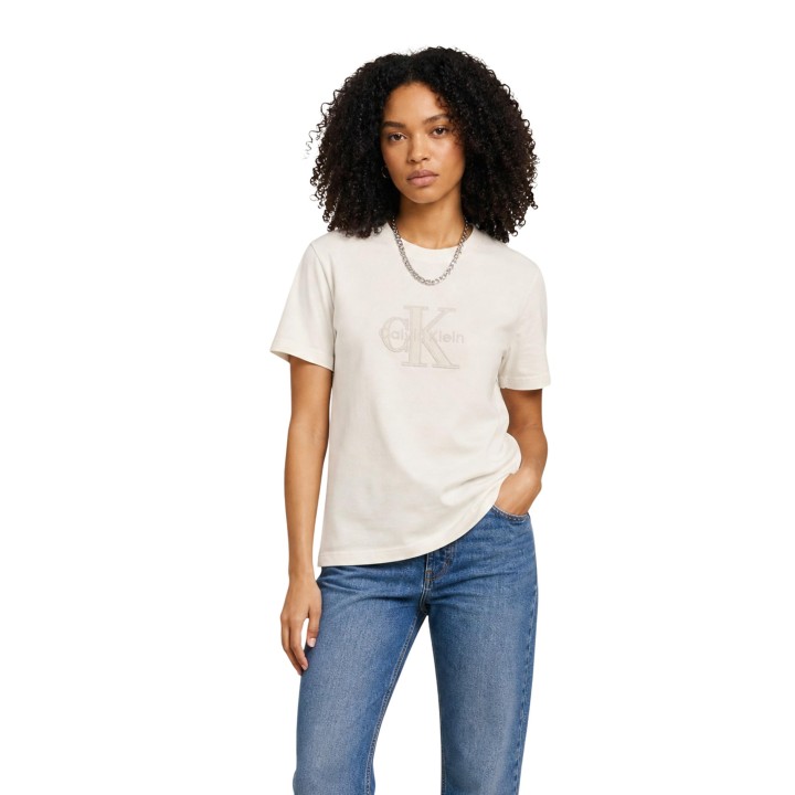 Calvin Klein Jeans camiseta de mujer crema LV047G829G vista frontal