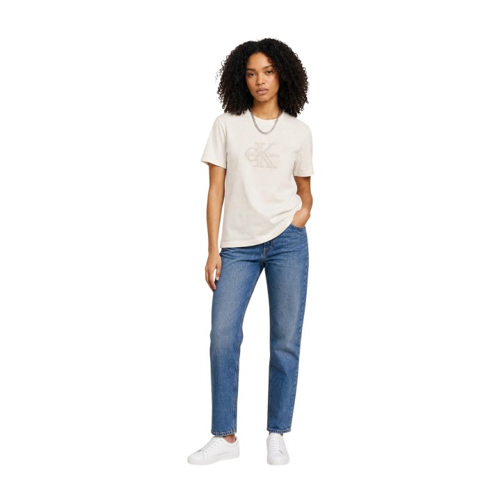 Calvin Klein Jeans camiseta de mujer crema LV047G829G vista frontal de cuerpo entero