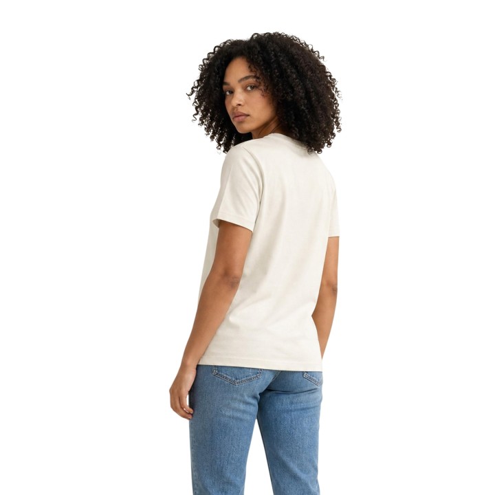 Calvin Klein Jeans camiseta de mujer crema LV047G829G vista posterior en tres cuartos
