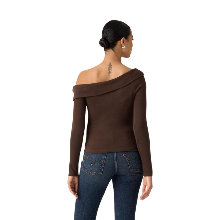 Camiseta de mujer Levi's® marrón de manga larga vista posterior