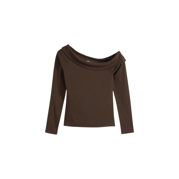 Camiseta de mujer Levi's® marrón de manga larga vista frontal